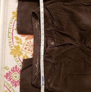 💲Eddie Bauer Curvy bootcut corduroys 2 brown